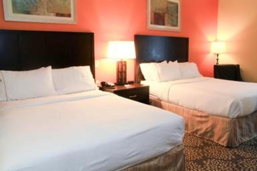 Holiday Inn Express Hotel & Suites Grand Island By Ihg Екстериор снимка