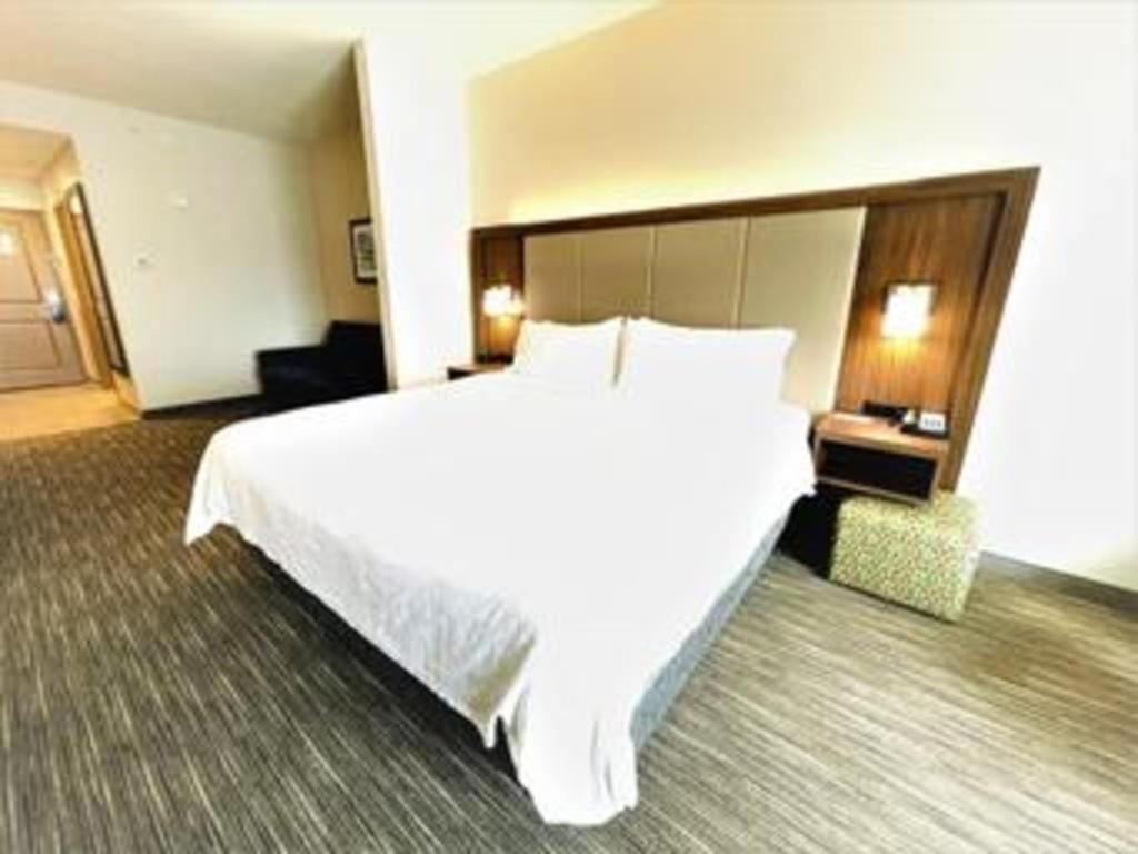 Holiday Inn Express Hotel & Suites Grand Island By Ihg Екстериор снимка